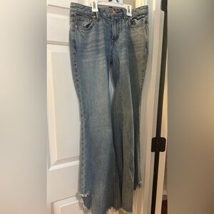Free People “we the free” denim jeans. Womens Sz 24/ fits like a 3-4. EUC!